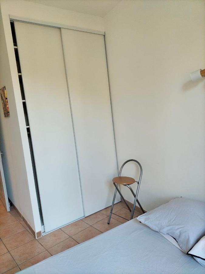 Appartement De Charme Vers Pont du Gard Exterior foto